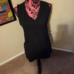Vince Camuto Elegant Black Sleeveless Top Large Never Worn